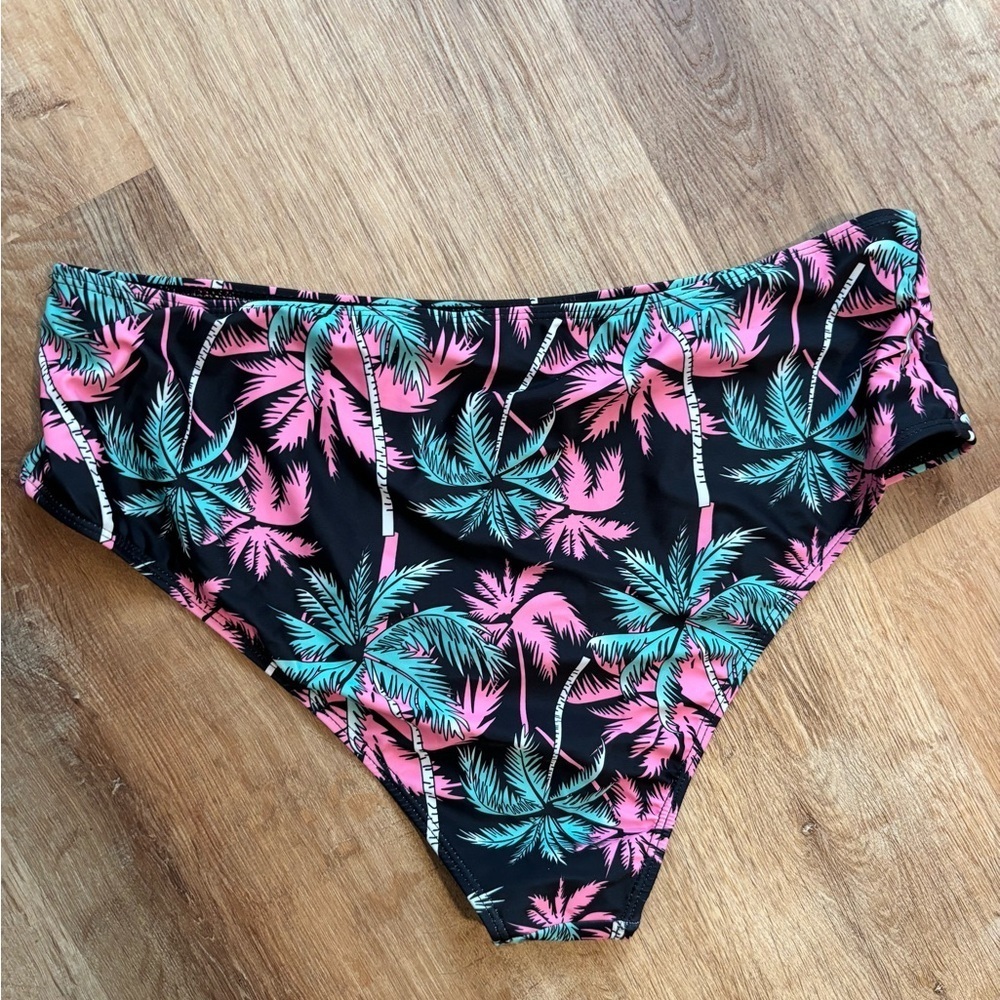 Plus Size Tankini Two Piece Black Tropical Print Size 3x - Picture 5 of 5